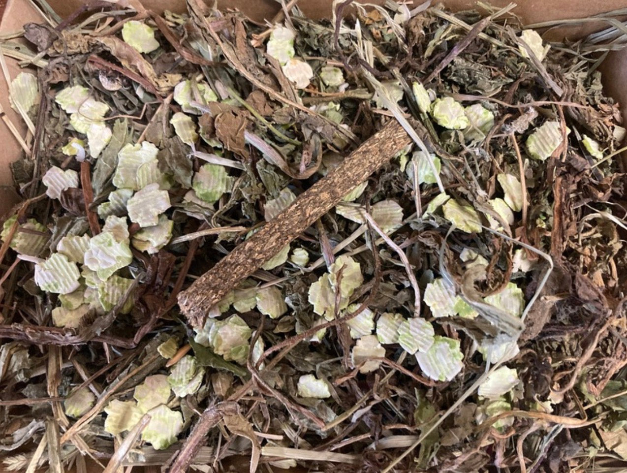 Tasty Forest Forage Box